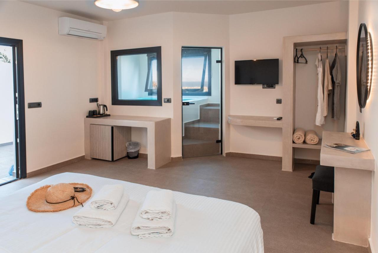 North Wind Luxury Suites Иа Екстериор снимка