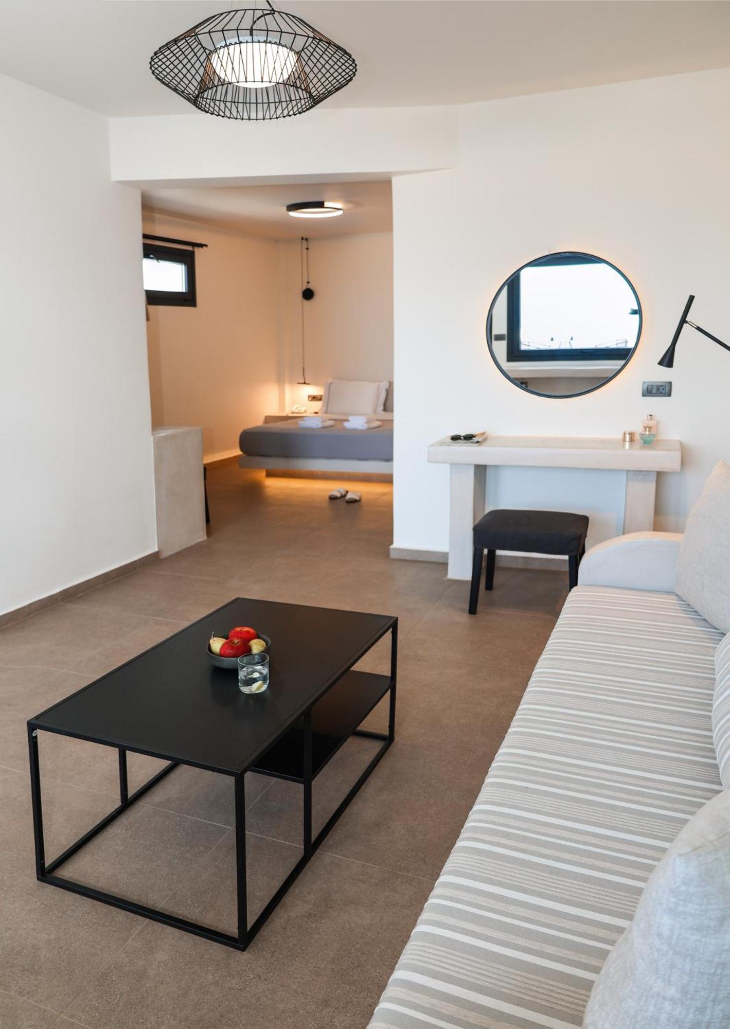 North Wind Luxury Suites Иа Екстериор снимка
