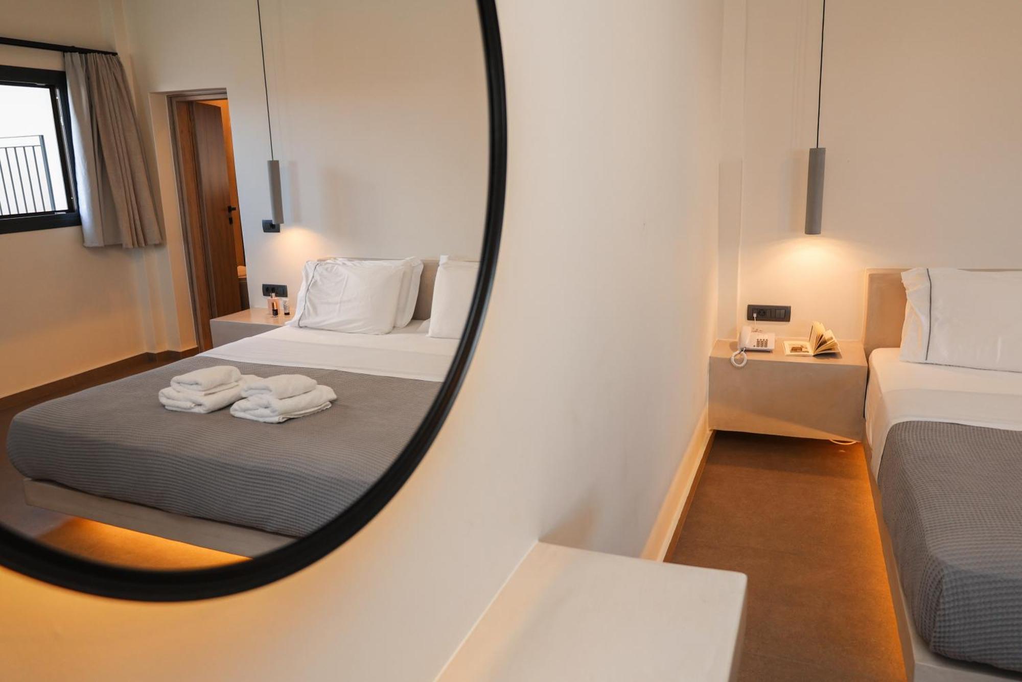 North Wind Luxury Suites Иа Екстериор снимка